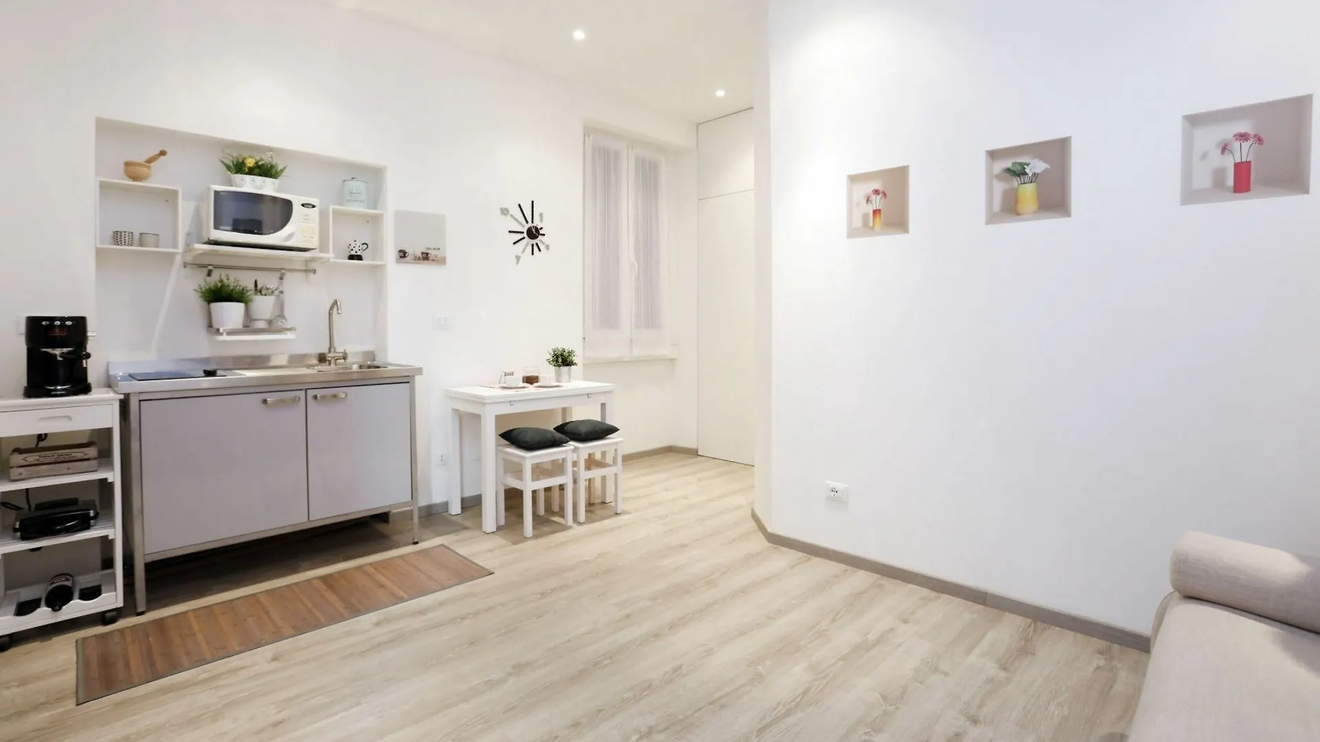 Hintown Casa Tiziana Apartment Milan